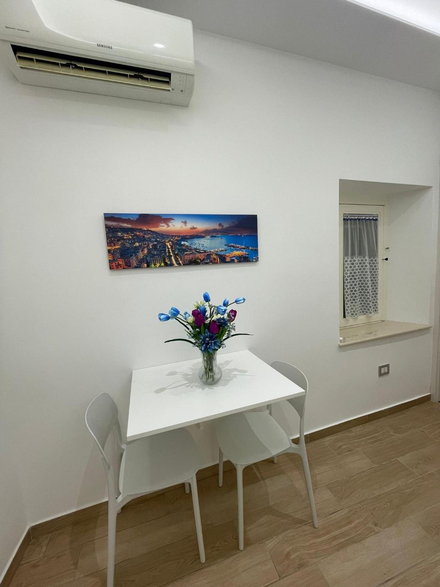Apartamento Civico 14 Chiaia Nápoles Exterior foto